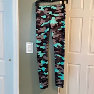Nicole Miller athletic leggings